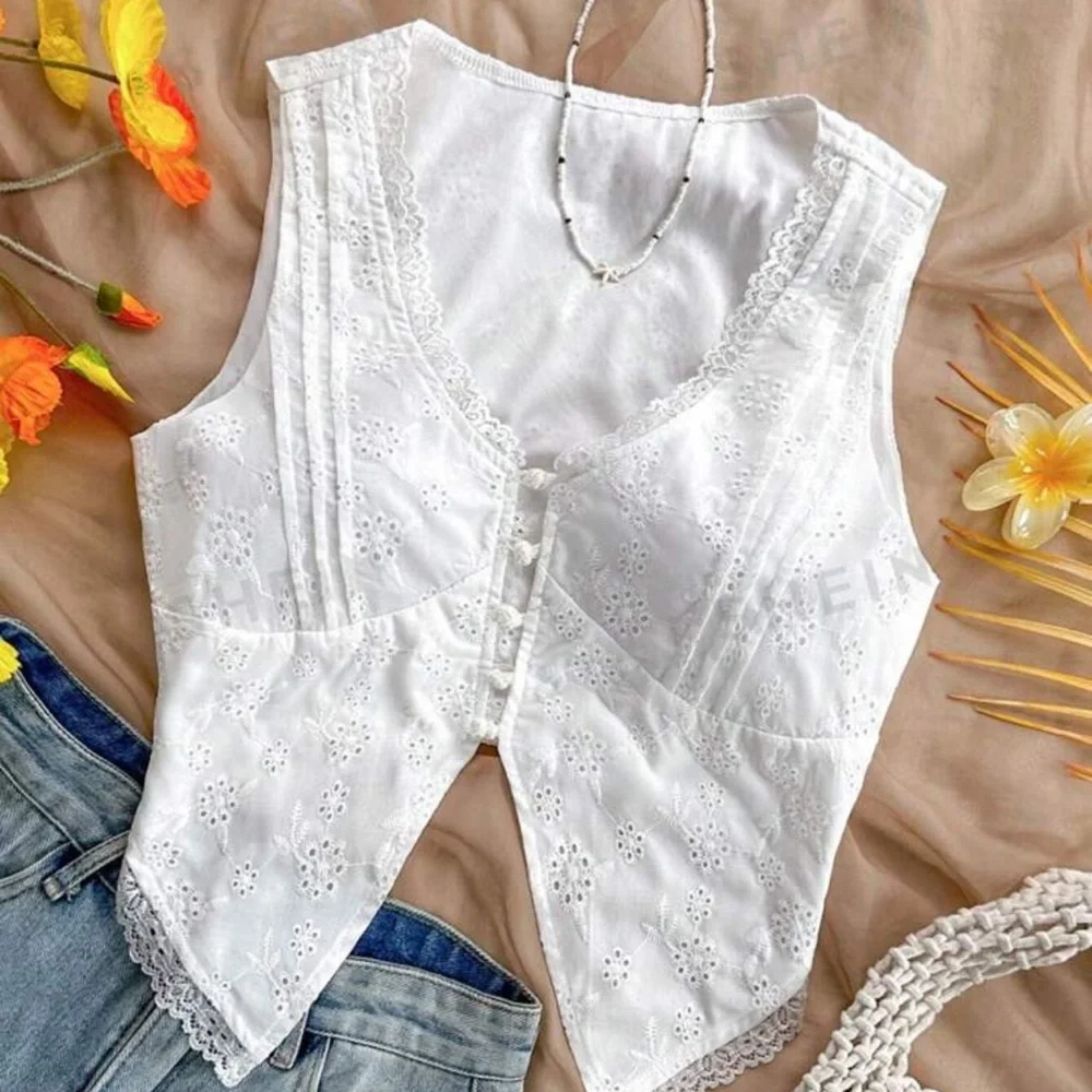 SHEIN TOP - Picture 1 of 3